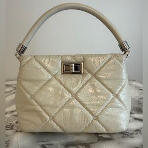 Elegant Cream Quilted Handbag